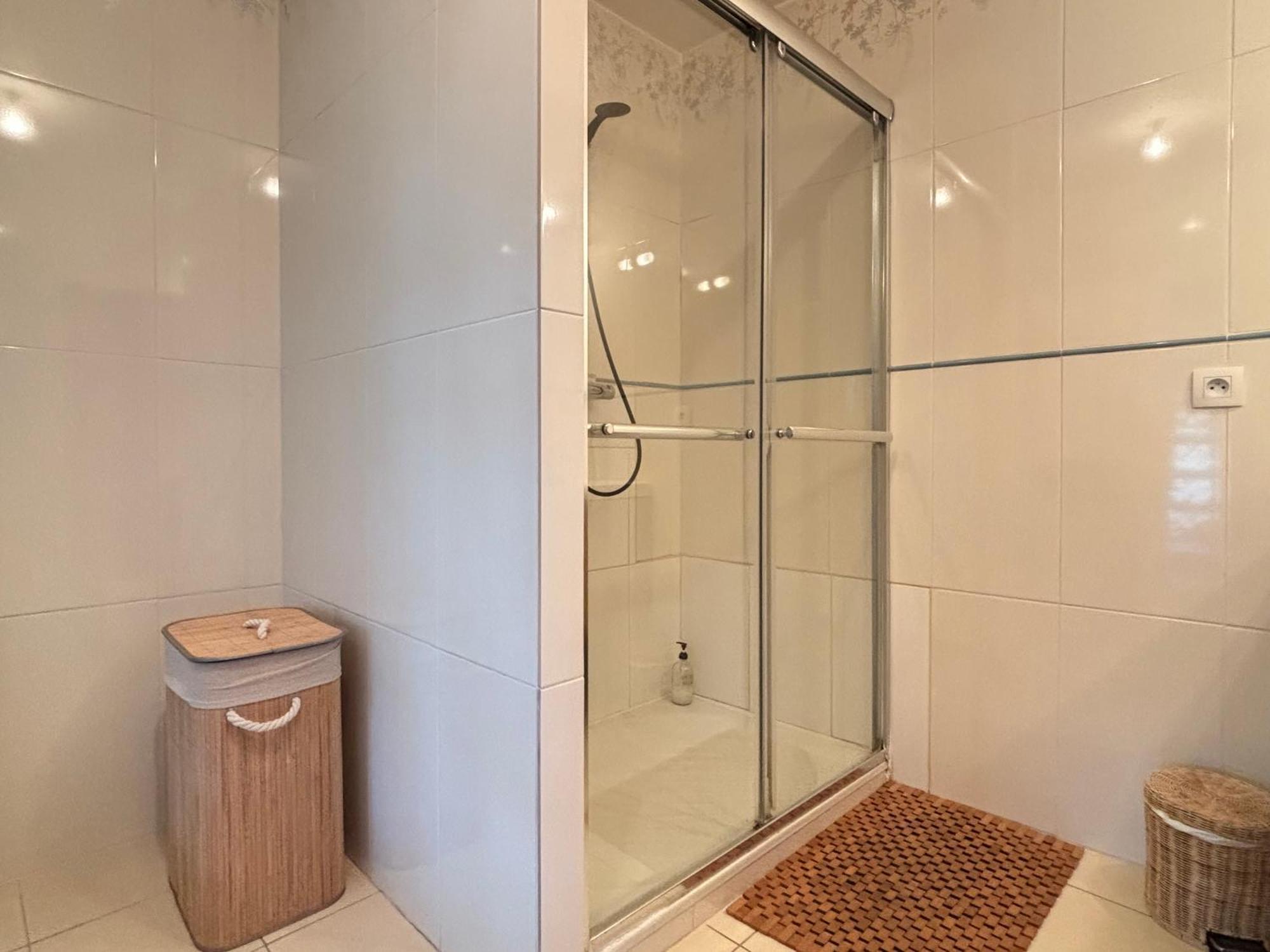 Les Douves Duplex 5 Personnes Lumineux Avec Jardin Et Terrasse Amenagee , Vue Sur Chateau A 5Mn De La Mer, Proche Omaha Beach Et Bayeux Commes Esterno foto