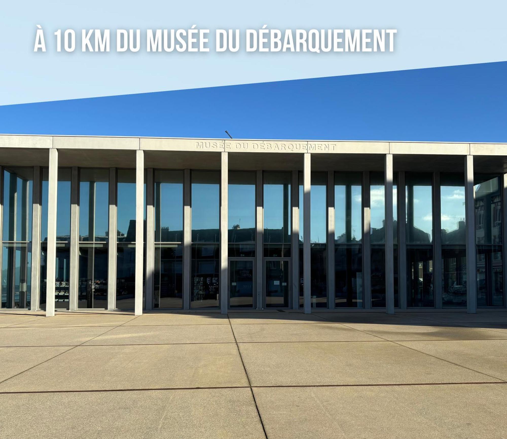 Les Douves Duplex 5 Personnes Lumineux Avec Jardin Et Terrasse Amenagee , Vue Sur Chateau A 5Mn De La Mer, Proche Omaha Beach Et Bayeux Commes Esterno foto
