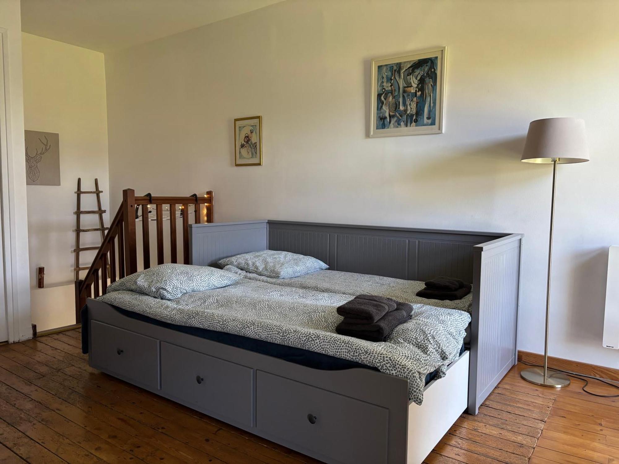 Les Douves Duplex 5 Personnes Lumineux Avec Jardin Et Terrasse Amenagee , Vue Sur Chateau A 5Mn De La Mer, Proche Omaha Beach Et Bayeux Commes Esterno foto